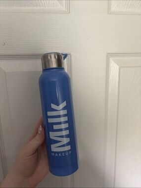 ✨NEW✨ Milk Makeup Quencher Water Bottle